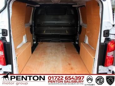 SPOTICAR Peugeot Expert 2.0 Bluehdi 1400 Professional Premium Standard Pan Used Car - Commercial Vehicle Diesel White - Salisbury - 1200575610_3