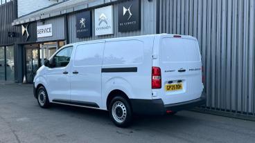 SPOTICAR Peugeot Expert 2.0 Bluehdi Professional Long Panel Van Eat8 Long Used Car - Commercial Vehicle Diesel White - Romford - 1200582624_5