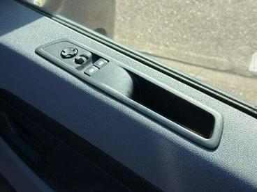 SPOTICAR Peugeot Expert 2.0 Bluehdi 1400 Asphalt Premium Standard Panel Va Used Car - Commercial Vehicle Diesel Grey - Leamington - 1200585833_4