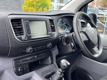 SPOTICAR Peugeot Expert 2.0 Bluehdi 1400 Professional Premium Standard Pan Used Car - Commercial Vehicle Diesel Grey - Wolverhampton - 1200595731_3