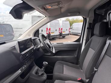 SPOTICAR Peugeot Expert 1.5 Bluehdi Professional Long Panel Van Long Euro Used Car - Commercial Vehicle Diesel White - Boston - 1200598680_3