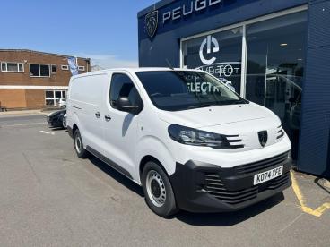 SPOTICAR Peugeot Expert 1.5 Bluehdi Professional Long Panel Van Long Euro Used Car - Commercial Vehicle Diesel White - Watford - 1200603503_3