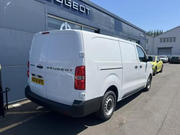 SPOTICAR Peugeot Expert 1.5 Bluehdi Professional Long Panel Van Long Euro Used Car - Commercial Vehicle Diesel White - Watford - 1200603503_5
