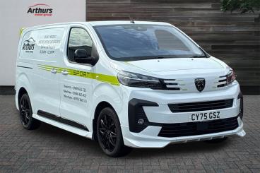 SPOTICAR Peugeot Expert 2.0 Bluehdi Sport Standard Panel Van Eat8 Standard Used Car - Commercial Vehicle Diesel White - Oswestry - 1200614315_1