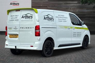 SPOTICAR Peugeot Expert 2.0 Bluehdi Sport Standard Panel Van Eat8 Standard Used Car - Commercial Vehicle Diesel White - Oswestry - 1200614315_3