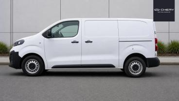 SPOTICAR Peugeot Expert 2.0 Bluehdi Professional Standard Panel Van Standa Used Car - Commercial Vehicle Diesel White - Letchworth - 1200618412_4