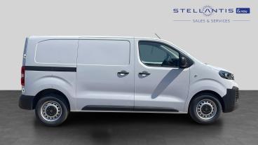 SPOTICAR Peugeot Expert 1.5 Bluehdi Professional Standard Panel Van Standa Used Car - Commercial Vehicle Diesel White - Hatfield - 1200618626_2