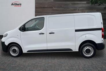 SPOTICAR Peugeot Expert 1.5 Bluehdi Professional Standard Panel Van Standa Used Car - Commercial Vehicle Diesel White - Wrexham - 1200625394_5