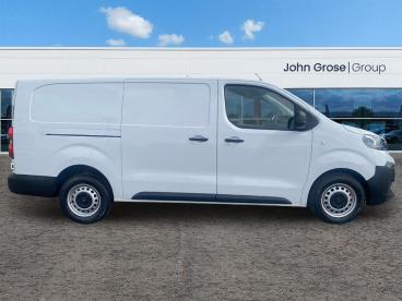 SPOTICAR Peugeot Expert 2.0 Bluehdi Professional Long Panel Van Long Euro Used Car - Commercial Vehicle Diesel White - Ipswich - 200633934_2