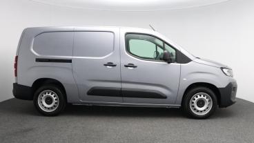 SPOTICAR Peugeot Partner 1.5 Bluehdi 850 Professional Long Crew Van Lwb Eur Used Car - Commercial Vehicle Diesel White - St. Austell - 1200513264_2