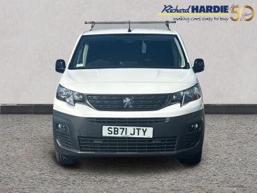 SPOTICAR Peugeot Partner 1.5 Bluehdi 1000 Professional Premium Standard Pan Used Car -  Diesel White - Wallsend - 1200542557_5