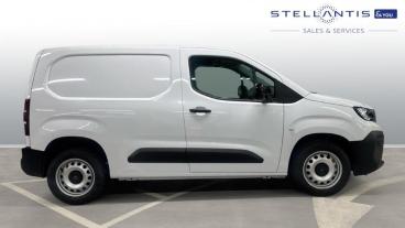 SPOTICAR Peugeot Partner 1.5 Bluehdi 1000 Professional Standard Panel Van S Used Car - Commercial Vehicle Diesel White - West London - 1200563042_2