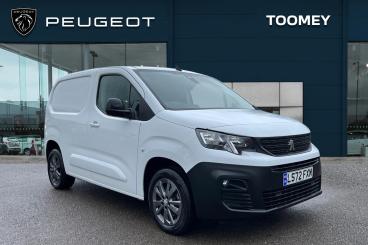 SPOTICAR Peugeot Partner 1.5 Bluehdi 1000 Asphalt Premium Standard Panel Va Used Car - Commercial Vehicle Diesel White - Basildon - 1200572579_1