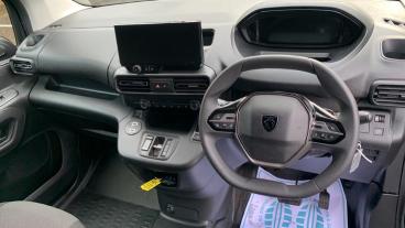 SPOTICAR Peugeot Partner 1.5 Bluehdi 1000 Professional Standard Panel Van E Used Car - Commercial Vehicle Diesel Black - Walton On Thames - 1200574807_4