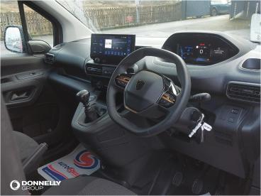 SPOTICAR Peugeot Partner 1.5 Bluehdi 1000 Professional Standard Panel Van S Used Car - Commercial Vehicle Diesel Red - Enniskillen - 1200575722_3