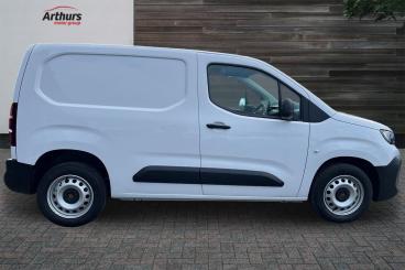 SPOTICAR Peugeot Partner 1.5 Bluehdi 1000 Professional-plus Standard Panel Used Car - Commercial Vehicle Diesel White - Wrexham - 1200577391_2