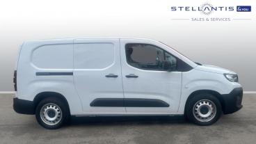 SPOTICAR Peugeot Partner 1.5 Bluehdi 850 Professional Long Crew Van Lwb Eur Used Car - Commercial Vehicle Diesel White - Wimbledon - 1200584200_2