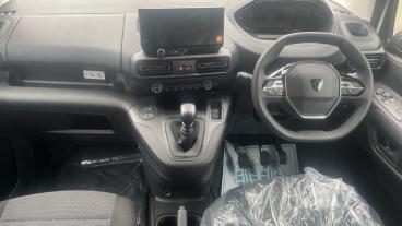 SPOTICAR Peugeot Partner 1.5 Bluehdi 850 Professional Long Crew Van Lwb Eur Used Car - Commercial Vehicle Diesel White - Wimbledon - 1200584200_4