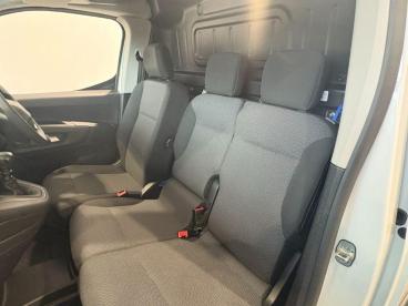 SPOTICAR Peugeot Partner 1.5 Bluehdi 1000 Professional Standard Panel Van S Used Car - Commercial Vehicle Diesel White - Ashington - 1200587469_2