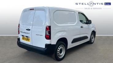 SPOTICAR Peugeot Partner 1.5 Bluehdi 1000 Professional Standard Panel Van S Used Car - Commercial Vehicle Diesel White - Godalming - 1200588188_3