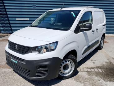 SPOTICAR Peugeot Partner 1.5 Bluehdi 1000 Professional Premium + Standard P Used Car - Commercial Vehicle Diesel White - Barrow In Furness - 1200603154_3