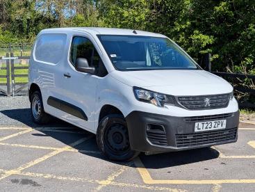 SPOTICAR Peugeot Partner 1.5 Bluehdi 1000 Professional Premium + Standard P Used Car - Commercial Vehicle Diesel White - County Antrim - 1200605071_1