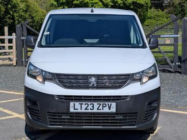 SPOTICAR Peugeot Partner 1.5 Bluehdi 1000 Professional Premium + Standard P Used Car - Commercial Vehicle Diesel White - County Antrim - 1200605071_2