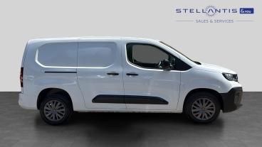 SPOTICAR Peugeot Partner 1.5 Bluehdi 950 Asphalt Long Panel Van Eat8 Lwb Eu Used Car - Commercial Vehicle Diesel White - Godalming - 1200607848_2