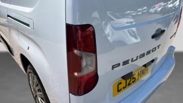SPOTICAR Peugeot Partner 1.5 Bluehdi 950 Asphalt Long Panel Van Eat8 Lwb Eu Used Car - Commercial Vehicle Diesel White - Godalming - 1200607848_5