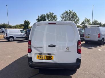 SPOTICAR Peugeot Partner 1.5 Bluehdi 950 Professional Premium + Long Panel Used Car - Commercial Vehicle Diesel White - Boston - 1200615058_4