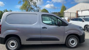 SPOTICAR Peugeot Partner 1.5 Bluehdi 1000 Professional Standard Panel Van E Used Car - Commercial Vehicle Diesel Grey - Redditch - 1200635287_5