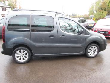 SPOTICAR Peugeot Partner Tepee 1.6 Bluehdi Outdoor Euro 6 (s/s) 5dr Used Car - Mpv Diesel Grey - Wokingham - 1200556144_2