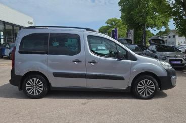 SPOTICAR Peugeot Partner Tepee 1.6 Bluehdi Outdoor Etg Euro 6 (s/s) 5dr Used Car - Mpv Diesel Grey - Torquay - 1200605310_2
