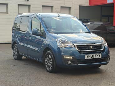 SPOTICAR Peugeot Partner Tepee 1.6 Bluehdi Allure Etg Euro 6 (s/s) 5dr Used Car - Mpv Diesel Blue - Ashford - 1200623142_1