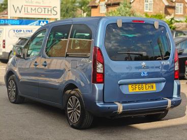 SPOTICAR Peugeot Partner Tepee 1.6 Bluehdi Allure Etg Euro 6 (s/s) 5dr Used Car - Mpv Diesel Blue - Ashford - 1200623142_5