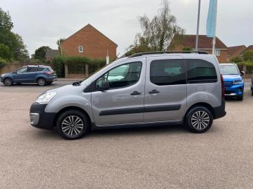SPOTICAR Peugeot Partner Tepee 1.6 Bluehdi Outdoor Etg Euro 6 (s/s) 5dr Used Car - Mpv Diesel Grey - Colchester - 1200637538_4