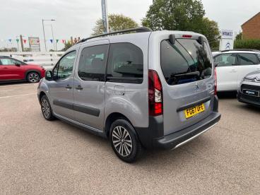 SPOTICAR Peugeot Partner Tepee 1.6 Bluehdi Outdoor Etg Euro 6 (s/s) 5dr Used Car - Mpv Diesel Grey - Colchester - 1200637538_5