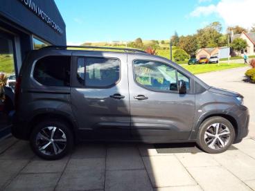 SPOTICAR Peugeot Rifter 1.5 Bluehdi Gt Standard Mpv Euro 6 (s/s) 5dr Used Car - Mpv Diesel Grey - Campeltown - 1200538491_4