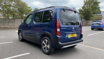SPOTICAR Peugeot Rifter 1.5 Bluehdi Gt Line Standard Mpv Eat Euro 6 (s/s) Used Car - Mpv Diesel Blue - Walton On Thames - 1200543861_5
