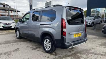 SPOTICAR Peugeot Rifter 1.2 Puretech Allure Long Mpv Eat Euro 6 (s/s) 5dr Used Car - Mpv Petrol Grey - Salford - 1200545047_5