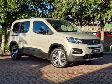 SPOTICAR Peugeot Rifter 1.2 Puretech Gt Standard Mpv Eat Euro 6 (s/s) 5dr Used Car - Mpv Petrol Beige - Worthing - 1200551568_1