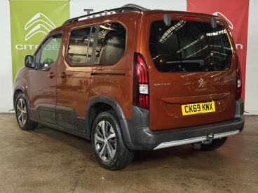 SPOTICAR Peugeot Rifter 1.5 Bluehdi Gt Line Standard Mpv Euro 6 (s/s) 5dr Used Car - Mpv Diesel Bronze - Carlisle - 1200554590_2
