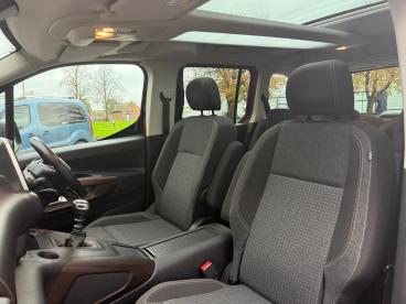 SPOTICAR Peugeot Rifter 1.5 Bluehdi Gt Line Standard Mpv Euro 6 (s/s) 5dr Used Car - Mpv Diesel Bronze - Carlisle - 1200554590_4