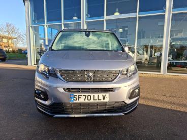 SPOTICAR Peugeot Rifter 1.5 Bluehdi Allure Standard Mpv Euro 6 (s/s) 5dr Used Car - Mpv Diesel Grey - Boston - 1200559684_5