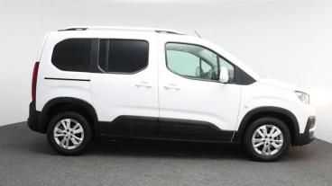 SPOTICAR Peugeot Rifter 1.5 Bluehdi Allure Standard Mpv Eat Euro 6 (s/s) 5 Used Car - Mpv Diesel White - St. Austell - 1200560988_2