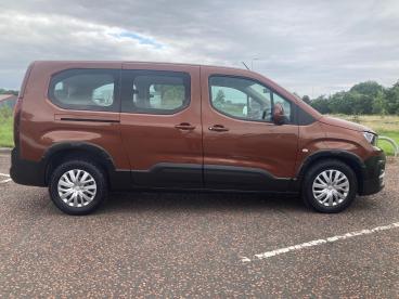 SPOTICAR Peugeot Rifter 1.5 Bluehdi Allure Standard Mpv Euro 6 (s/s) 5dr Used Car - Mpv Diesel Bronze - Portadown - 1200573341_4