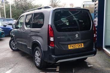 SPOTICAR Peugeot Rifter 1.2 Puretech Allure Premium Long Mpv Eat Euro 6 (s Used Car - Mpv Petrol Grey - Leamington - 1200574886_2