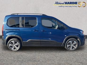 SPOTICAR Peugeot Rifter 1.5 Bluehdi Gt Line Standard Mpv Euro 6 5dr Used Car - Mpv Diesel Blue - Wallsend - 1200580089_5