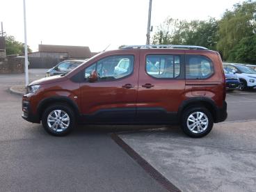 SPOTICAR Peugeot Rifter 1.5 Bluehdi Allure Standard Mpv Eat Euro 6 (s/s) 5 Used Car - Mpv Diesel Bronze - Near Chipping Sodbury - 1200600928_4