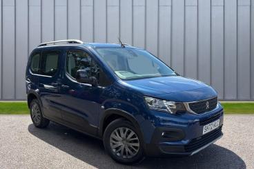 SPOTICAR Peugeot Rifter 1.5 Bluehdi Allure Standard Mpv Euro 6 (s/s) 5dr Used Car - Mpv Diesel Blue - Taunton - 1200617098_1